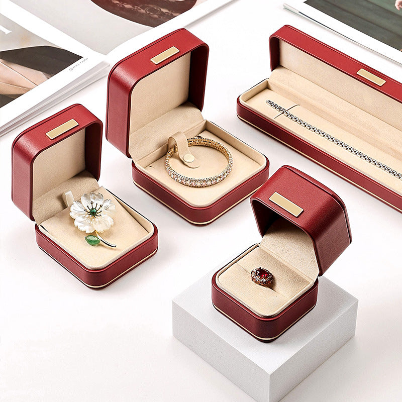 Round-Corner Leather  Box
