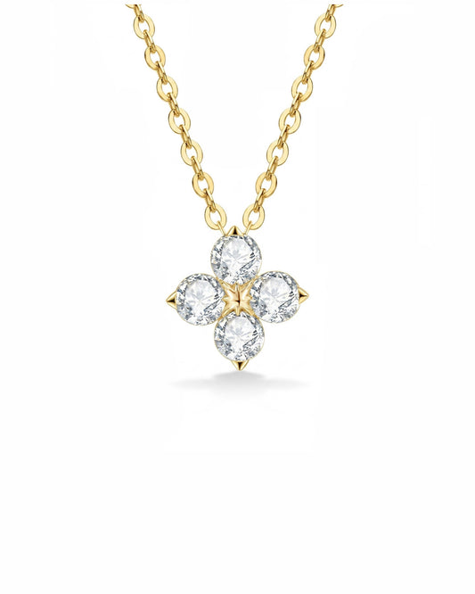 S925 Sterling Silver Four-Leaf Clover Pendant Necklace for Women Sparkly Moissanite Stone