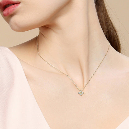S925 Sterling Silver Four-Leaf Clover Pendant Necklace for Women Sparkly Moissanite Stone